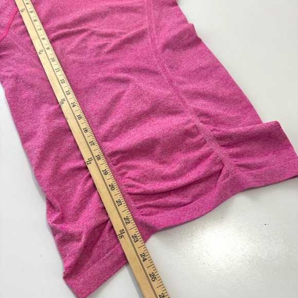 Athleta Womens XS Pink Fastest Track Tee Shirt Seamless Stretchy Active Running - Picture 9 of 10